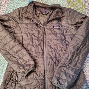 Patagonia puffer- olive green